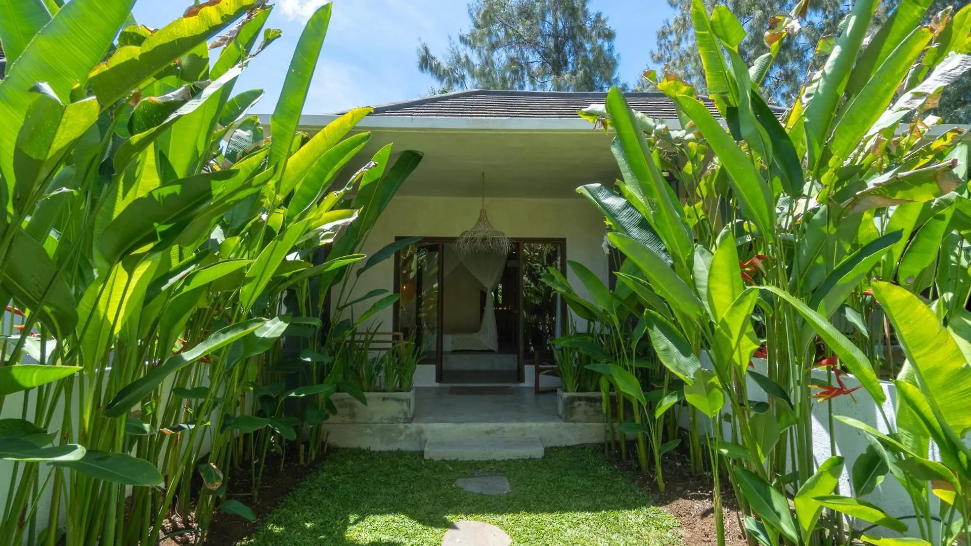 Village Bali Uluwatu 4*,
