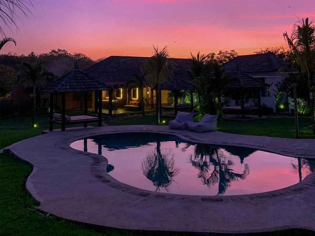 Village Bali Uluwatu 4*,